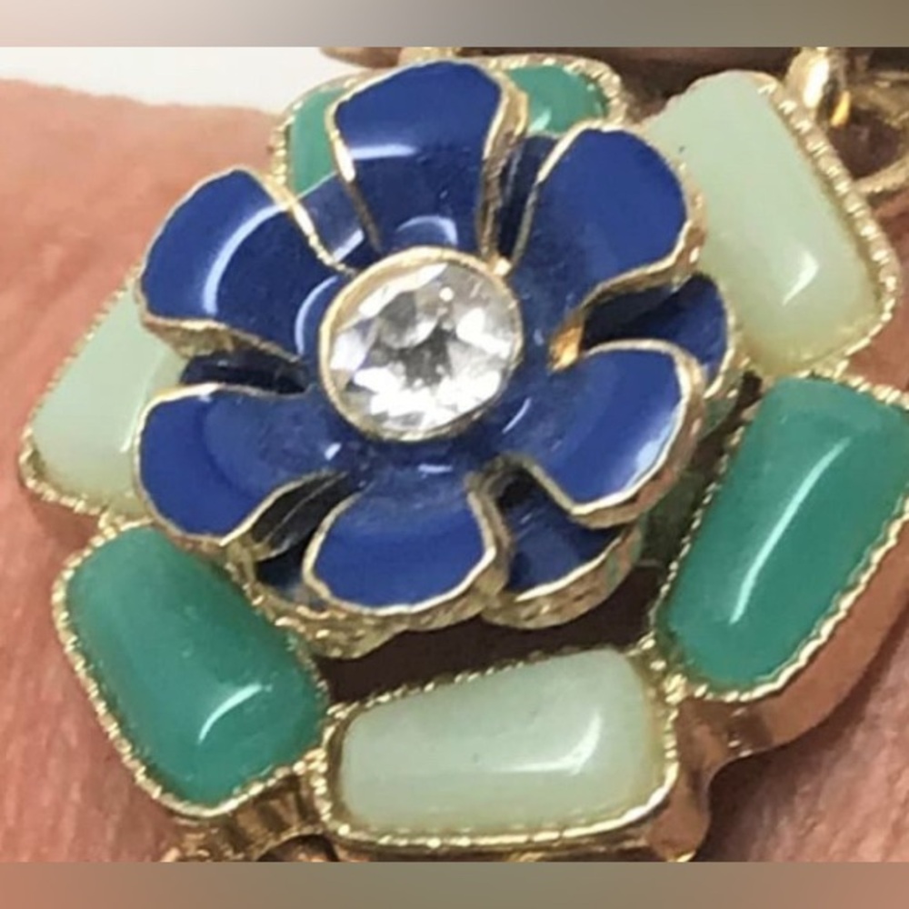 Beautiful Versatile Pendants - image 1